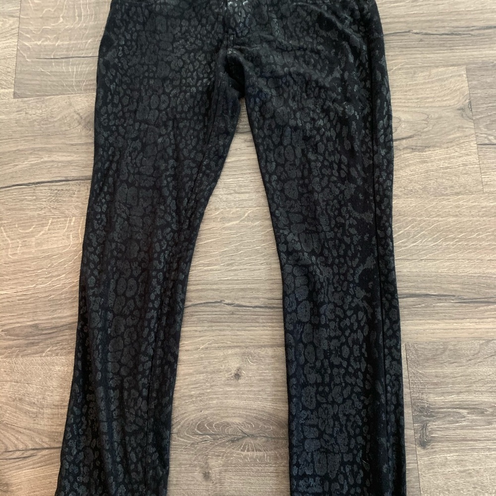 Pants - Picture 6 of 11
